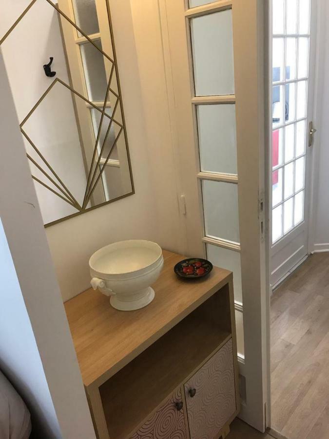 77 Rue De France Apartment Fontainebleau Bagian luar foto